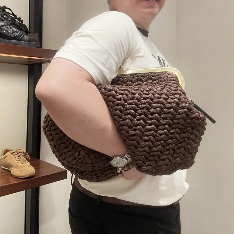 Hand-Woven Kisslock Frame Shou - Luxury Bags Vendor recension och pris