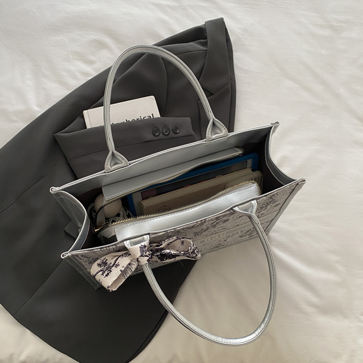 Luxury Elegant Women Tote Bag  - Luxury Bags Vendor recension och pris