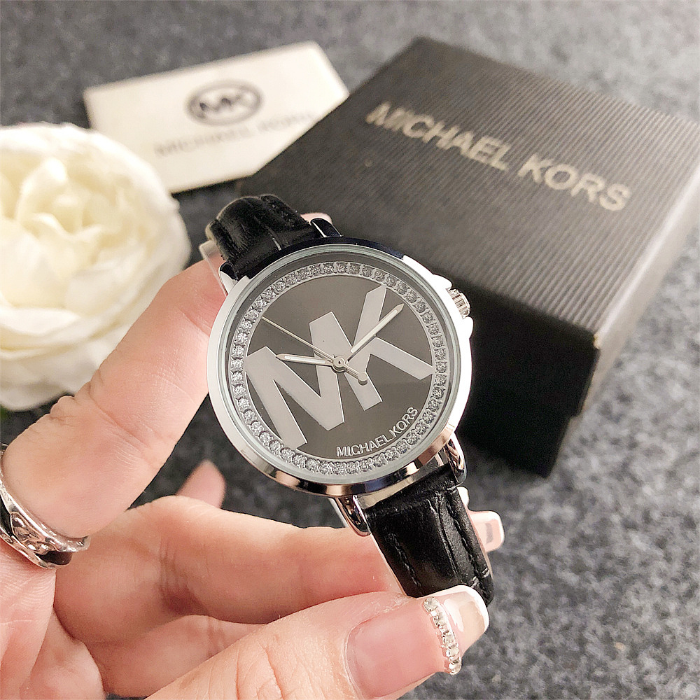Michael Kors MK new lightweigh - Luxury Bags Michael Kors recension och pris