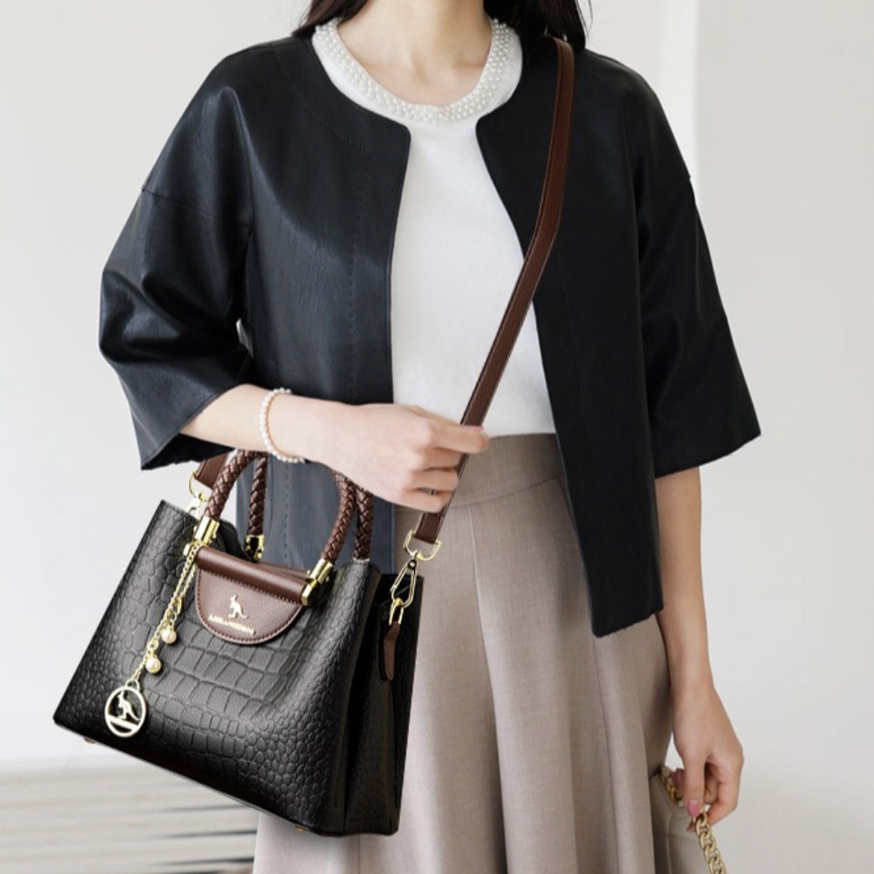 Woven Handle Genuine Brand Hig - Luxury Bags Vendor recension och pris