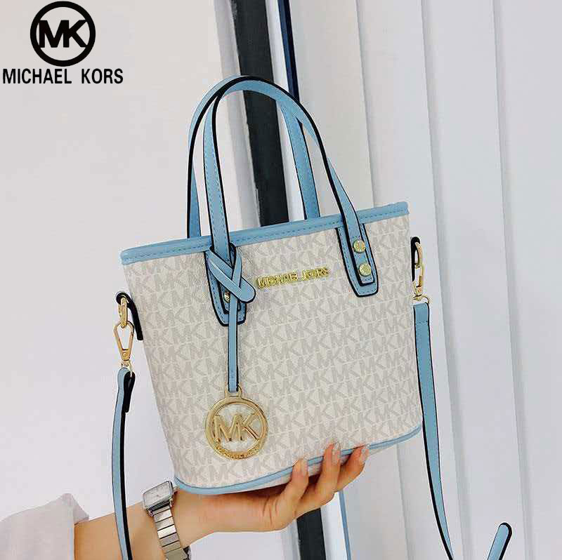 Michael Kors Ole Jet Set 2026  - Luxury Bags Michael Kors recension och pris