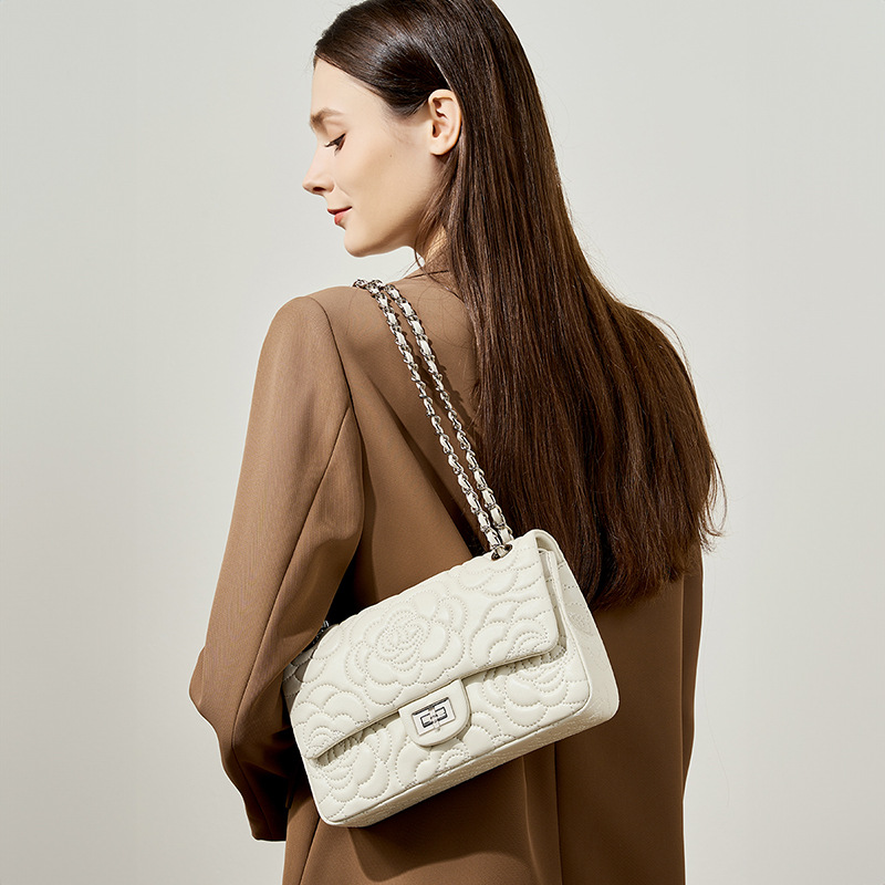 Top Grain Highland Lambskin Sh - Luxury Quilted Bags recension och pris