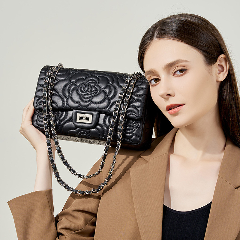 Top Grain Highland Lambskin Sh - Luxury Quilted Bags recension och pris